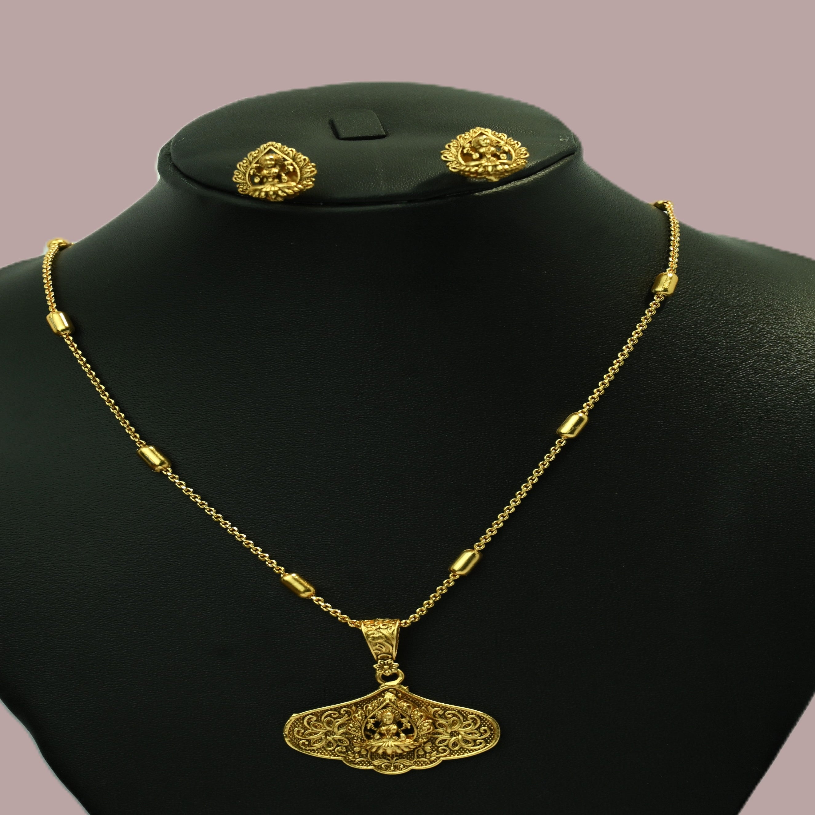 Ethinic Gold-Plated Lakshmi Carving Jewelry Set for Women - Antique Finish