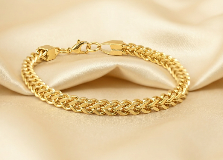 Gold Tone Luxury Heavy Link Chain Bracelet for Men- Glossy Finish (9 Inch)