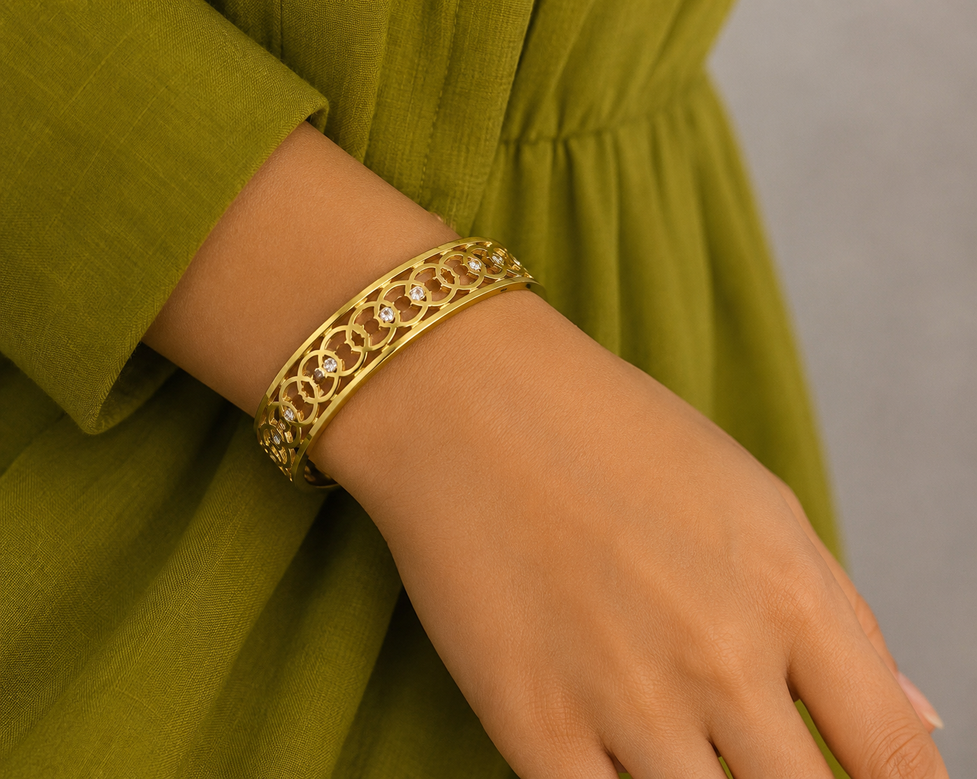 Gold-Plated Cutwork Cuff Bracelet with Mesh Design and Small AD Stones for Women - Glossy Finish / Openable Medium
