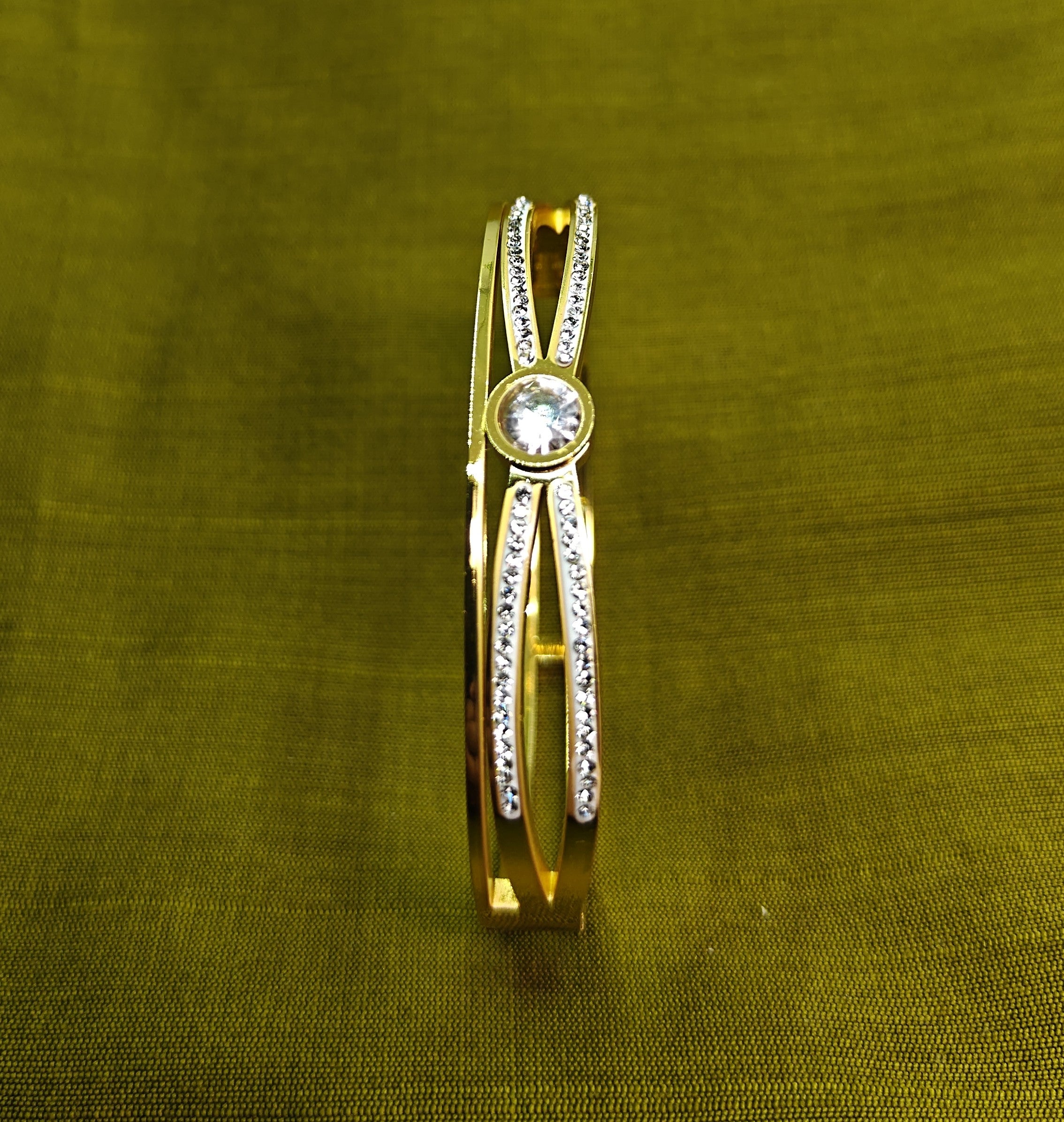 Gold-Plated Solitaire Stone-Studded Criss-Cross Pattern Cuff Bracelet for Women - Glossy Finish / Openable Medium