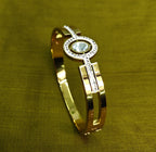 Gold-Plated Single Kundan Solitaire Halo Bracelet for Women - Glossy Finish / Openable Medium