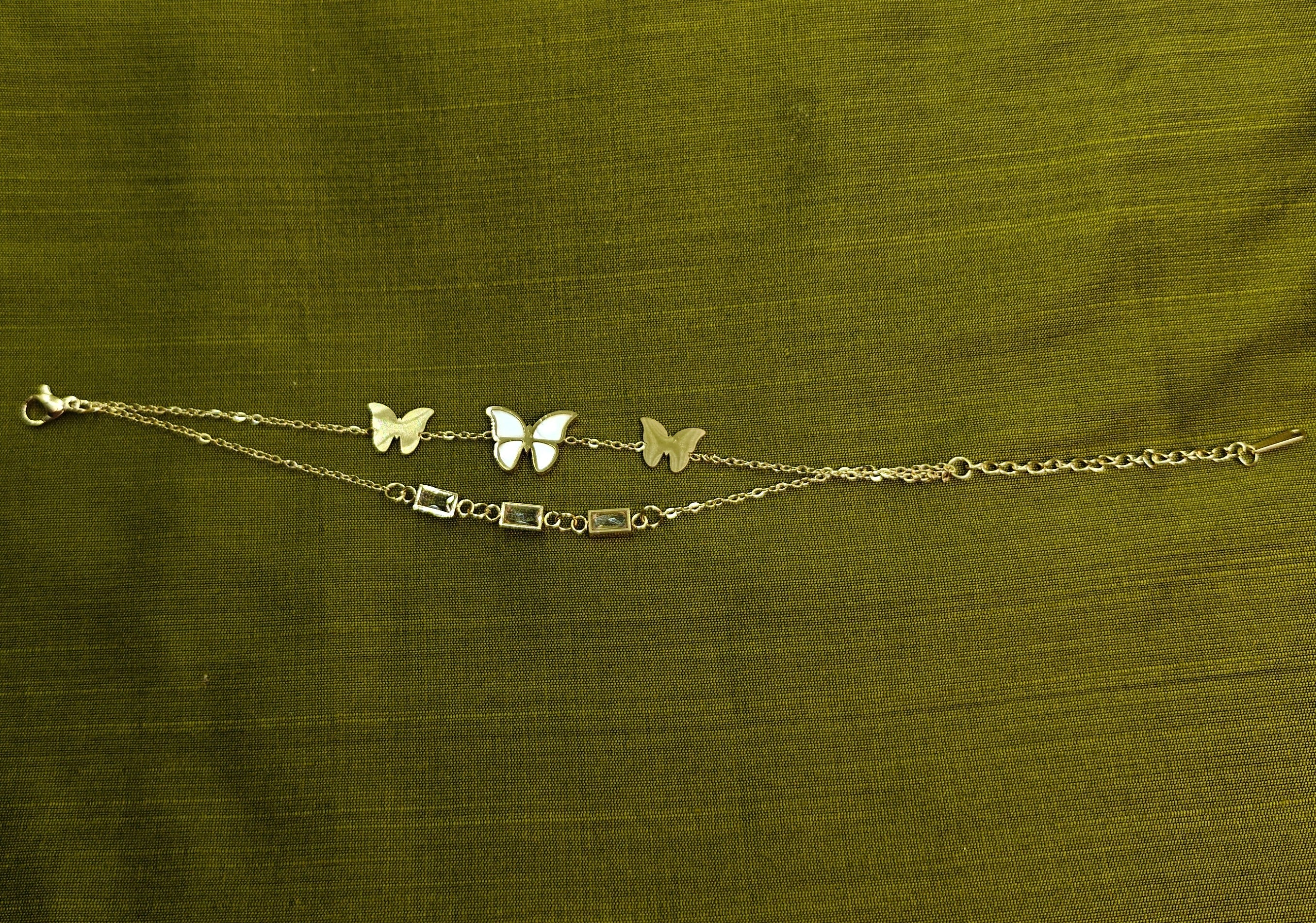 Gold-Plated Double-Layer Butterfly Charm Bracelet for Women - Matte Finish