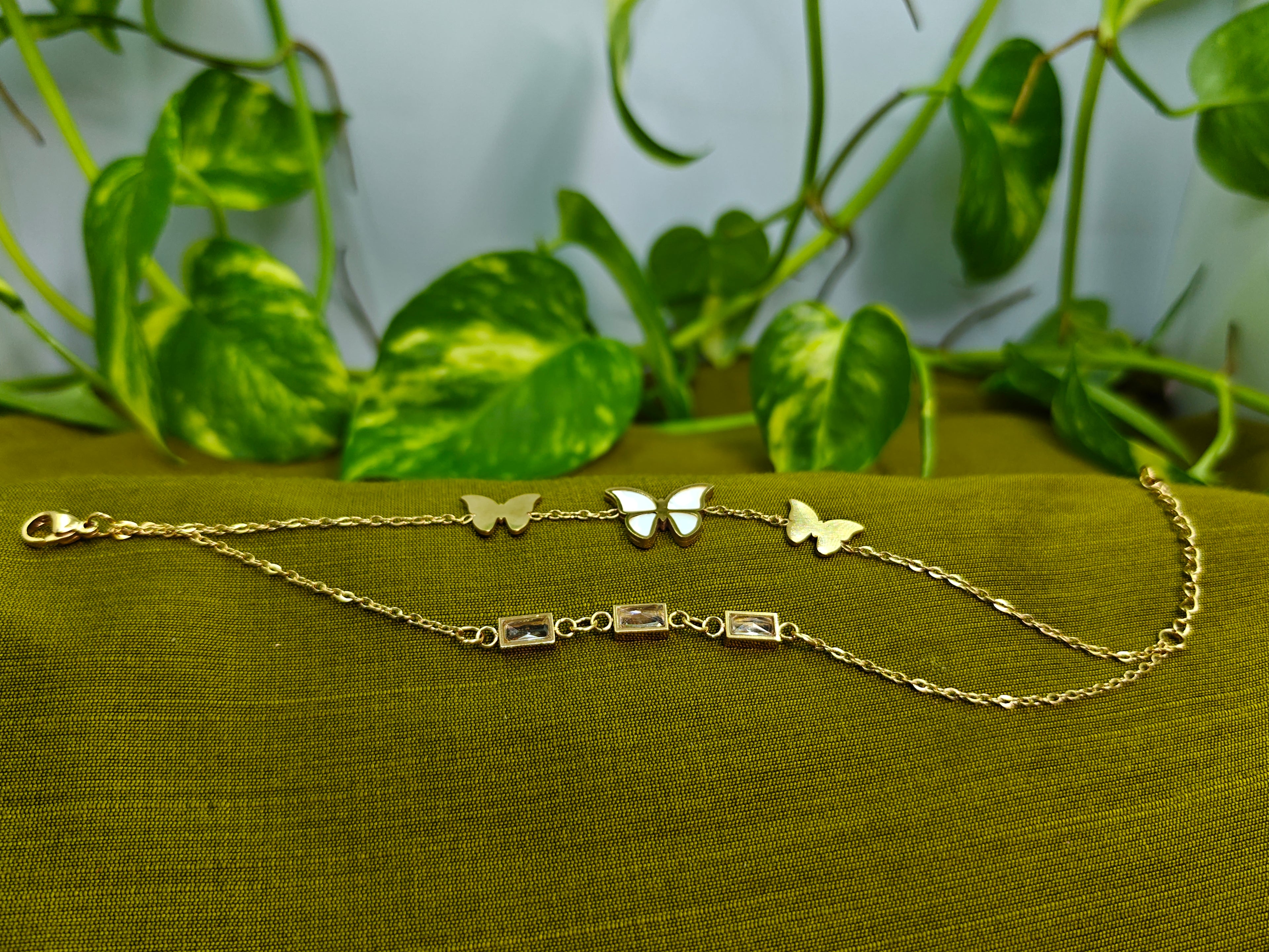 Gold-Plated Double-Layer Butterfly Charm Bracelet for Women - Matte Finish