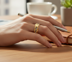 Gold-Plated Crown Charm Two-Tone Link Ring - Glossy Finish - Unisex - 17 Size