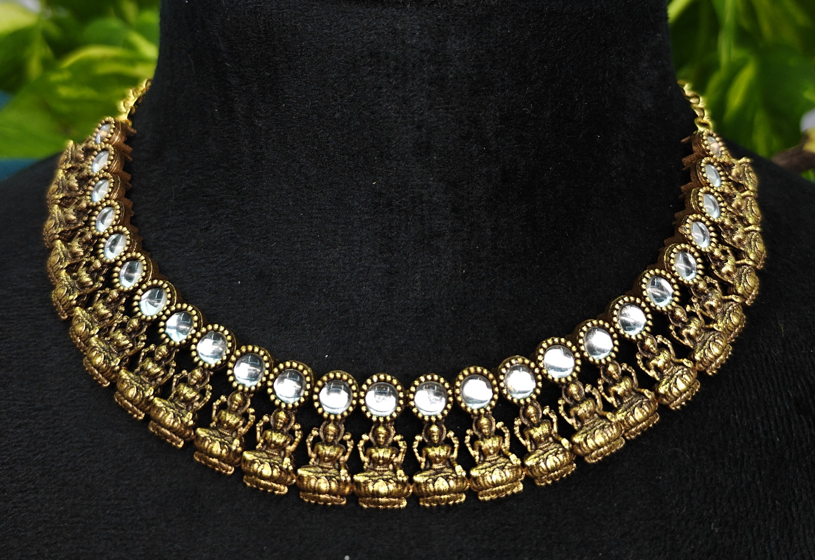 Antique Gold White Kundan Lakshi Necklace Set for Women - Matte Finish