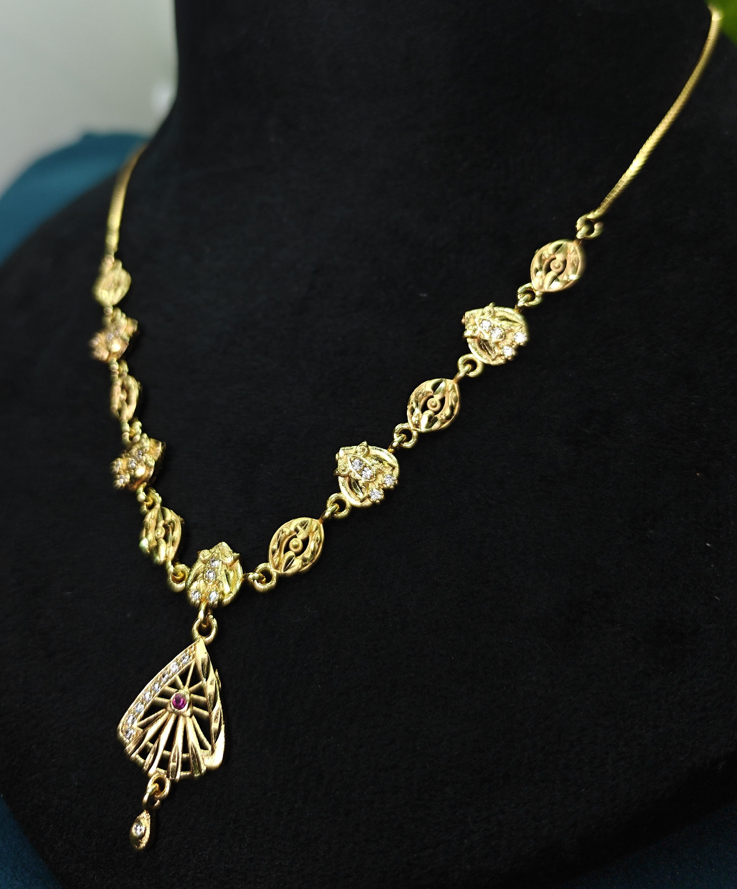 Gold-Tone Premium Leaf Design Hand Fan Inspired AD Pendant Necklace for Women - Glossy Finish