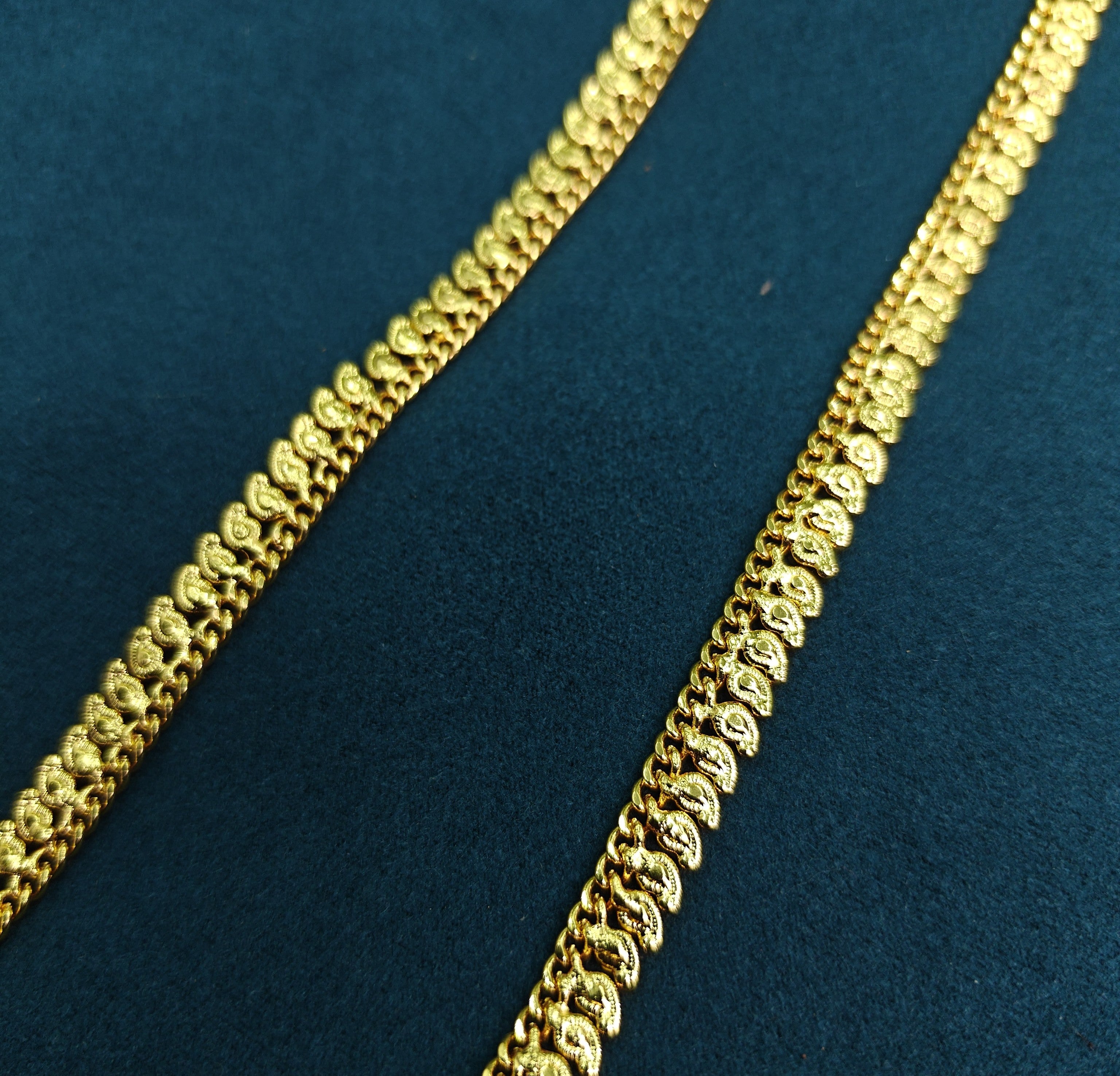 Gold-Tone Premium Traditional Mango Leaf (Mango Mala) Anklet for Women - Glossy Finish (Size 9 Inch)