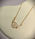 Gold-Tone Butterfly in Mother-of-Pearl AD Slider Bracelet for Women - Glossy Finish