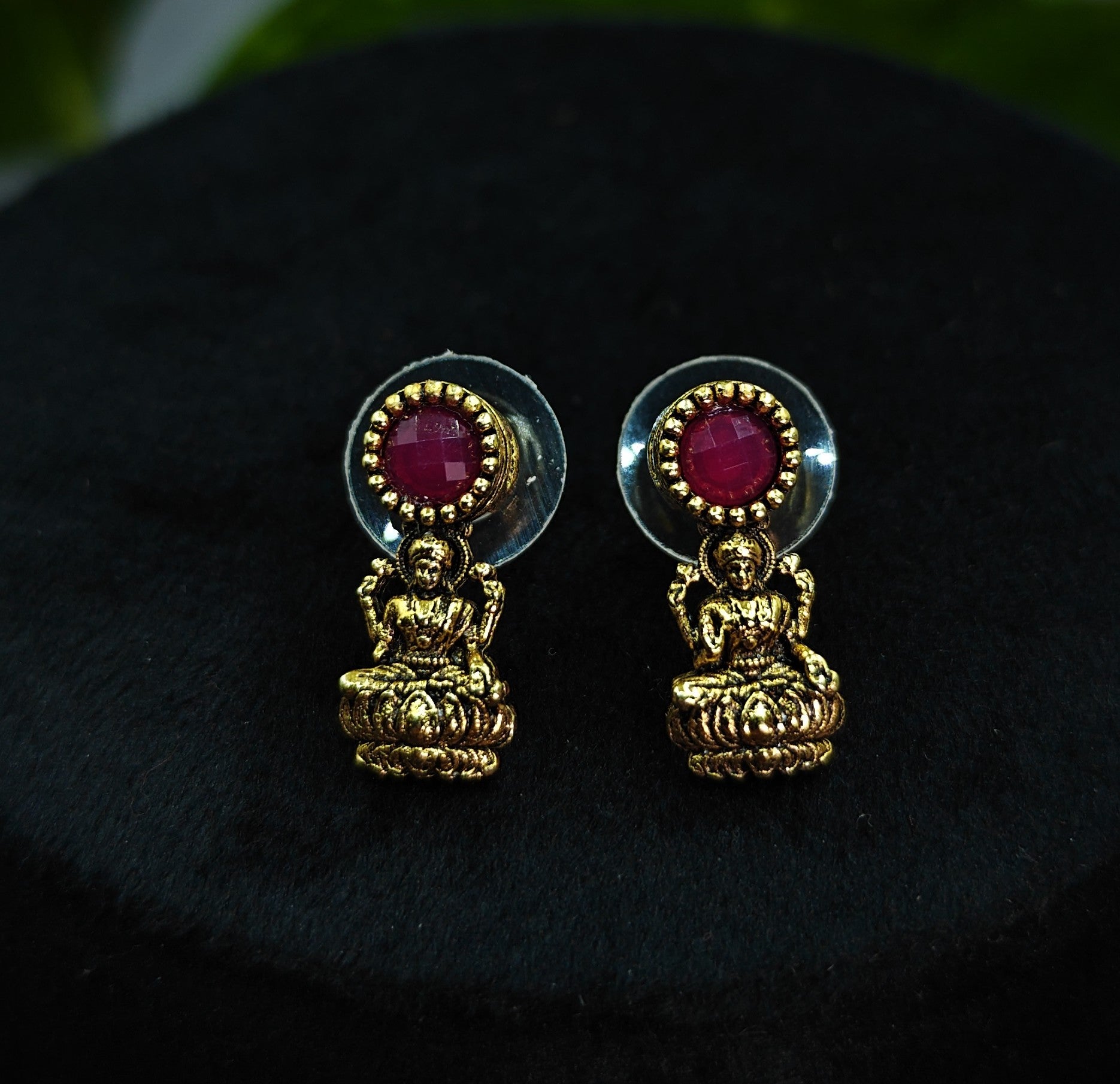 Antique Gold Ruby Red Devi Choker Set for Women - Matte Finish