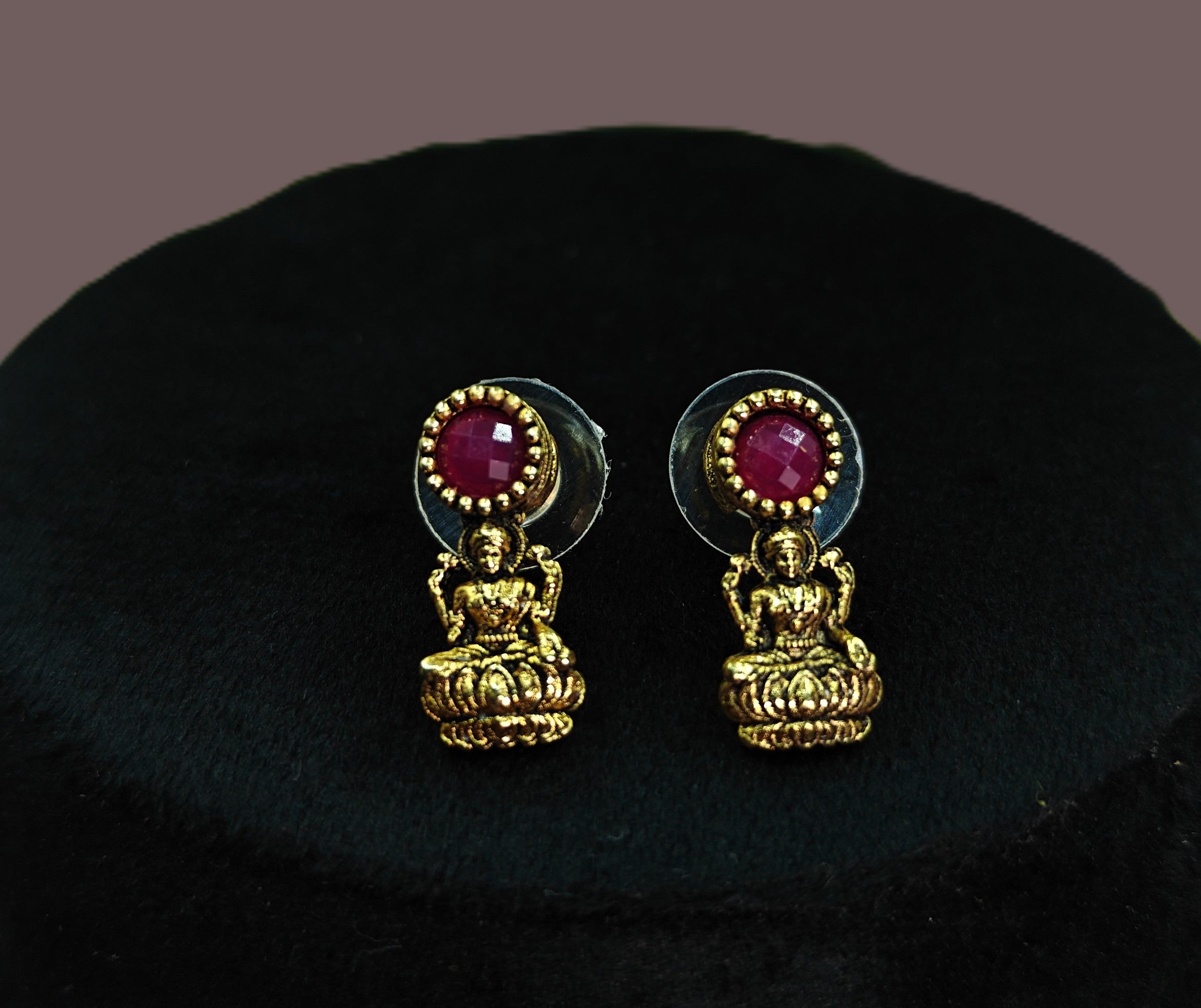 Antique Gold Ruby Emerald Devi Choker Set for Women - Matte Finish