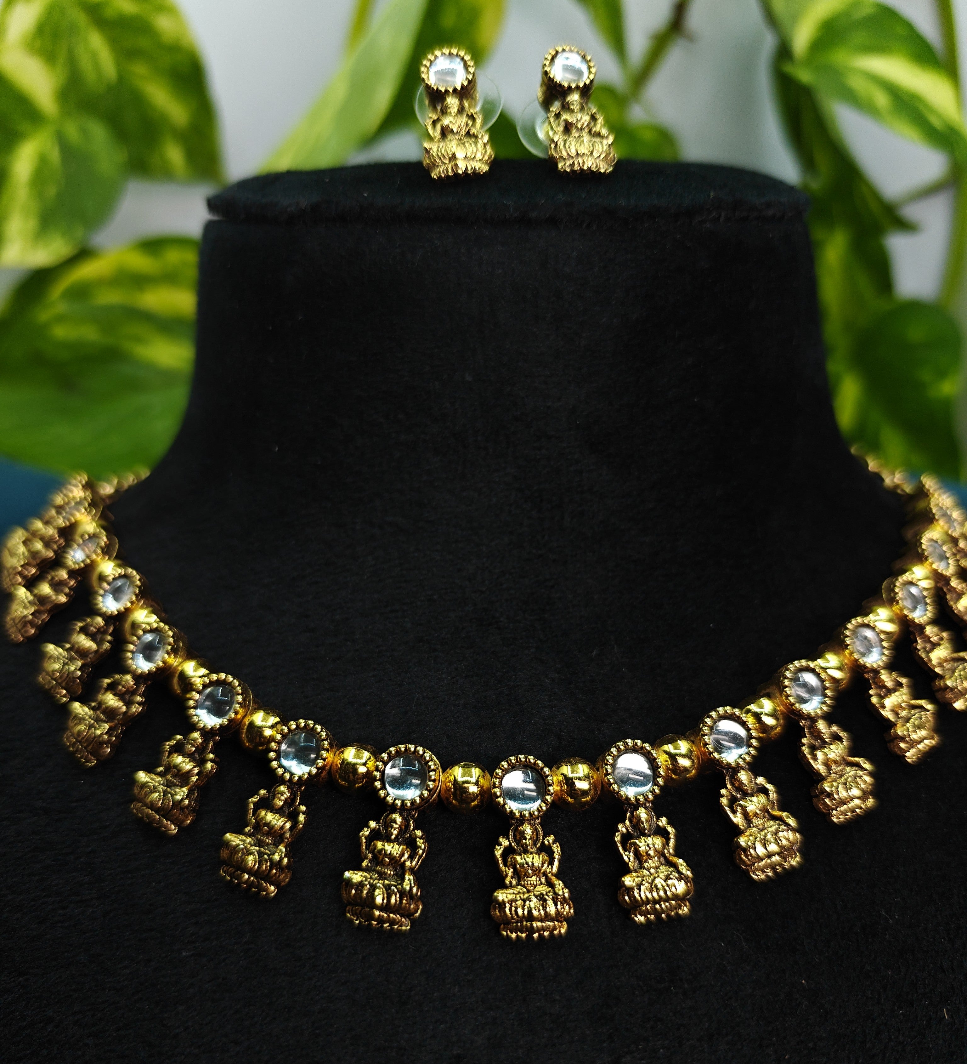 Antique Gold Pearl Kundan Devi Choker Set for Women - Matte Finish