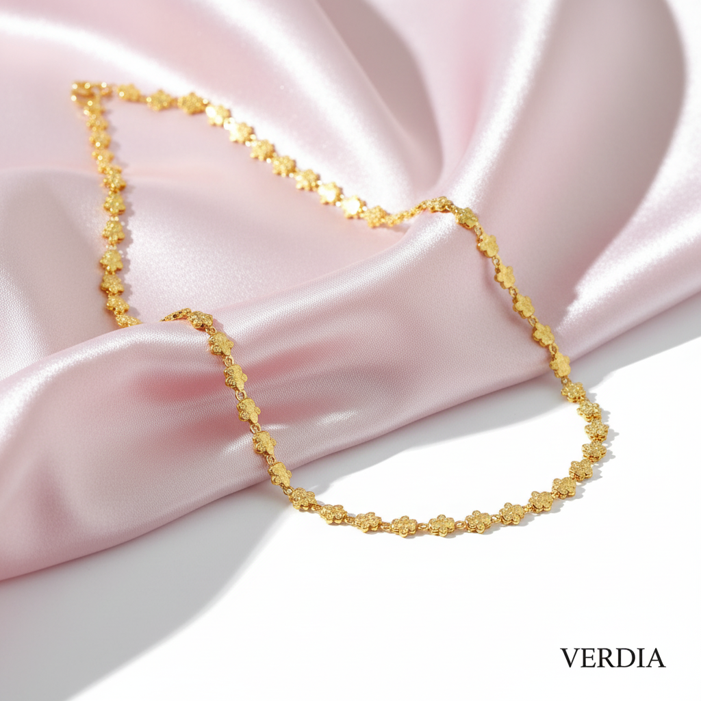 Gold-Tone Flower Linked Chain for Women - Glossy Finish (21.5 Inches)