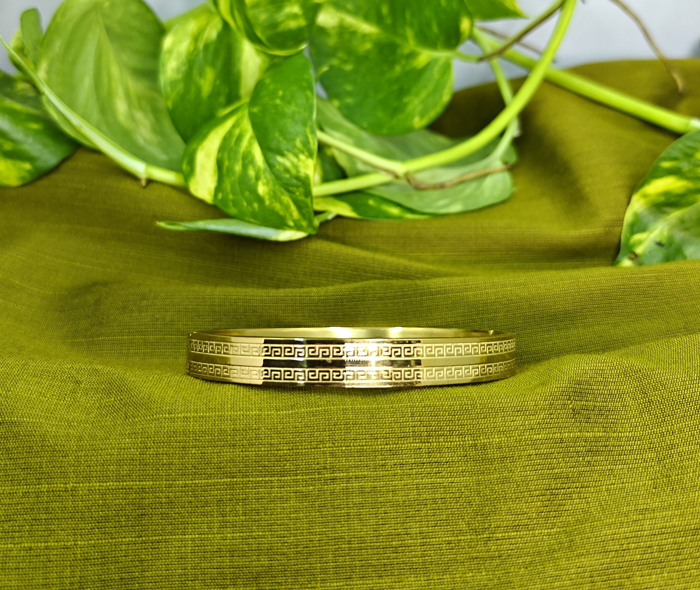 Gold-Tone Engraved Pattern Hinged Bangle for Men - Glossy Finish