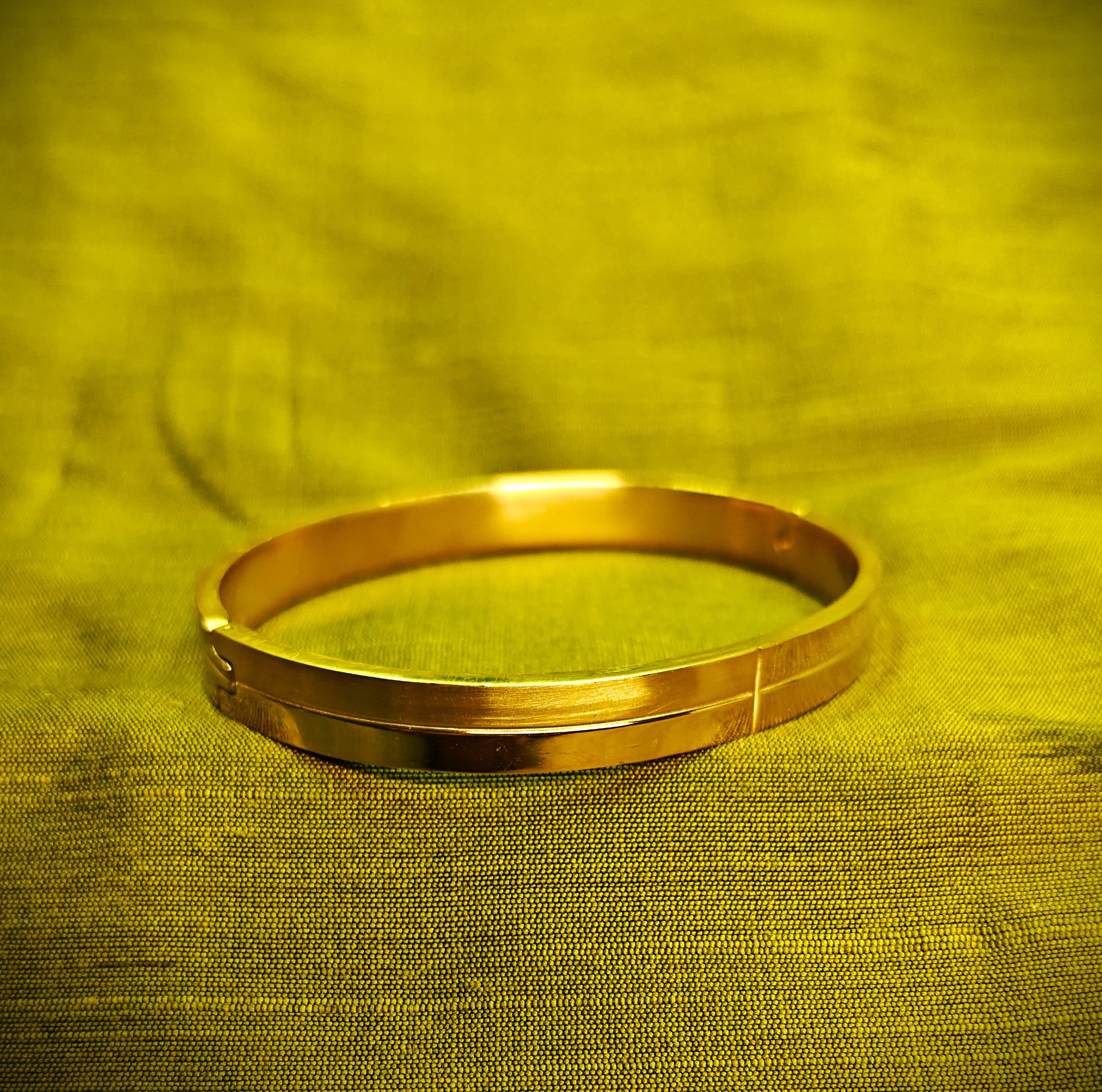 Gold-Tone Groove Lined Hinged Bangle for Men -Glossy Finish