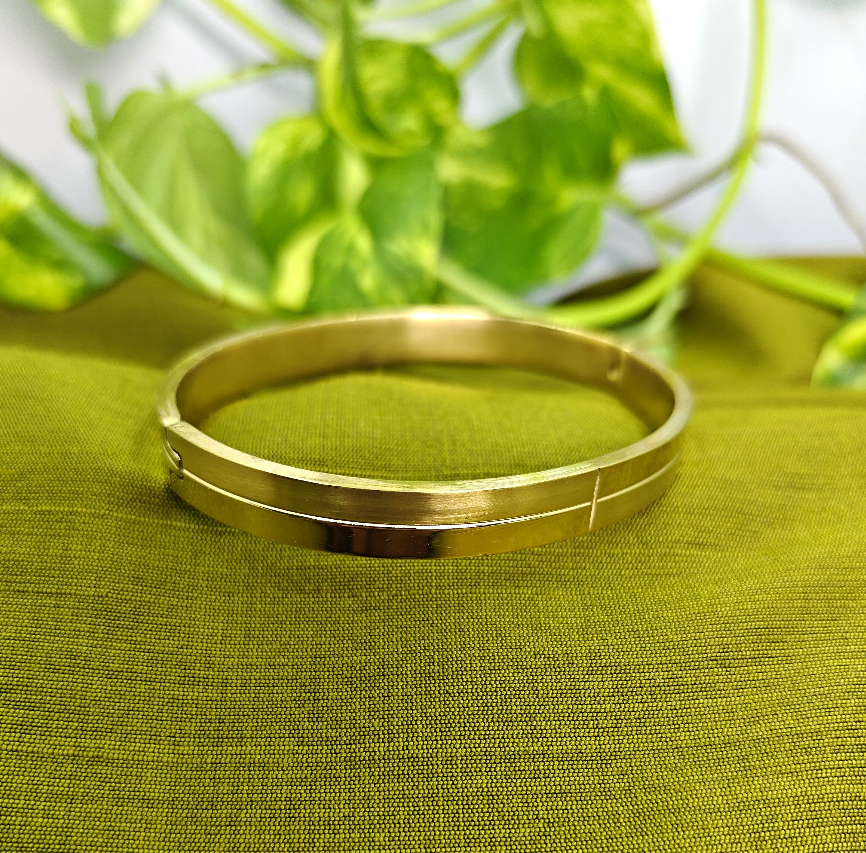 Gold-Tone Groove Lined Hinged Bangle for Men -Glossy Finish