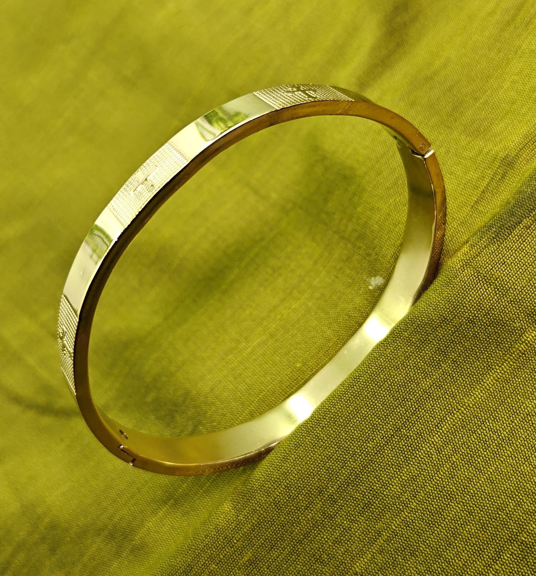 Gold-Tone Classic Cross Motif Hinged Bangle for Men- Glossy Finish