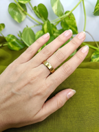 Gold-Tone Premuim Beveled Edge Band Ring Unisex -Glossy Finish Size 17